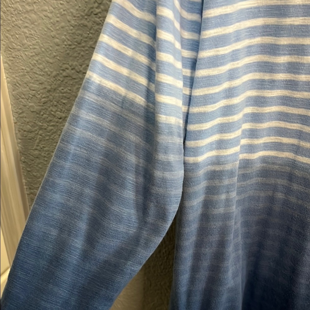 Chaps Women's Blue Striped Henley Top ombré size XXL - Picture 6 of 6